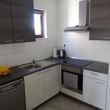 Tonio Apartman
